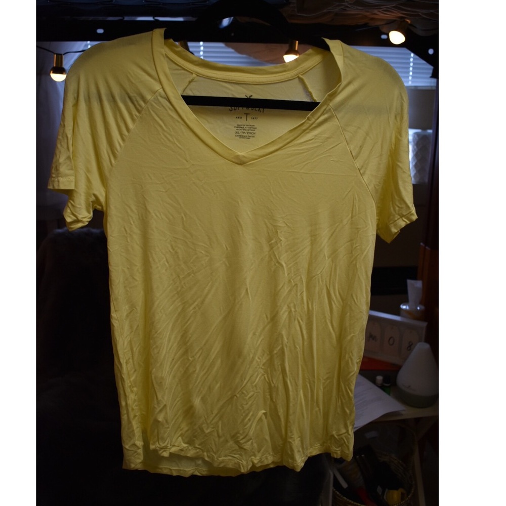 American Eagle Soft & Sexy Tee